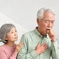 高齢のご家族の咳・息切れが心配な方